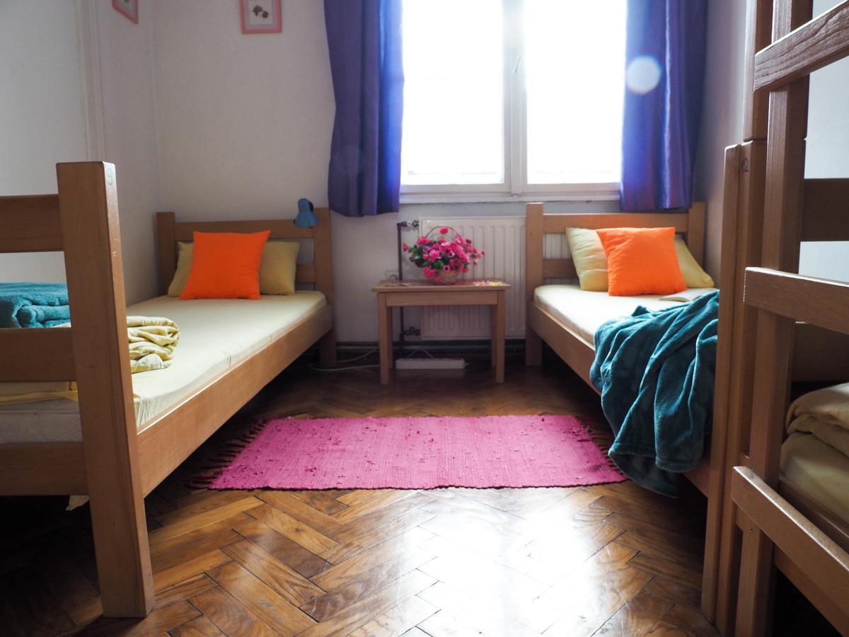 Hostel El Diablo Белград Екстериор снимка